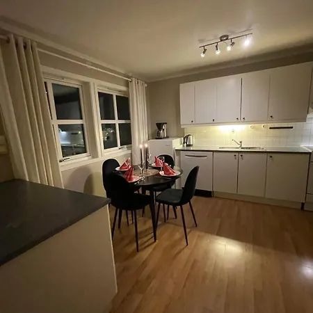 Modells Aurora Apartment With 2 Bedroom Tromso Exterior photo